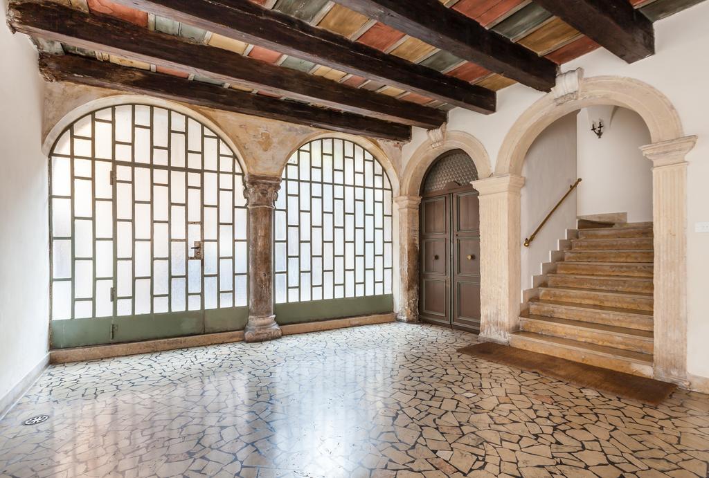 Suite Al Vecchio Castello Верона Экстерьер фото