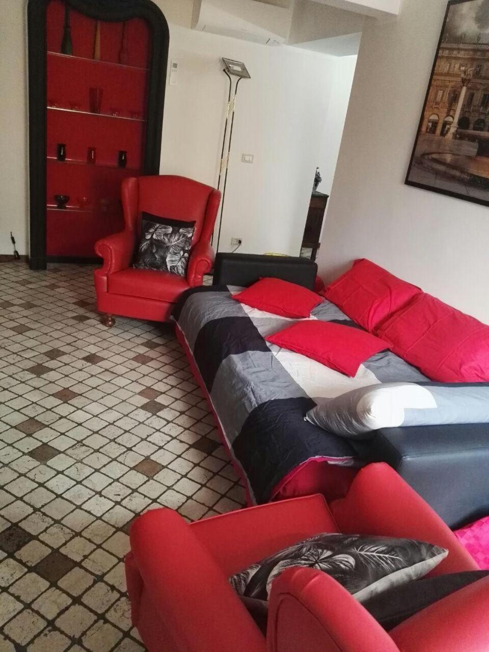 Suite Al Vecchio Castello Верона Экстерьер фото